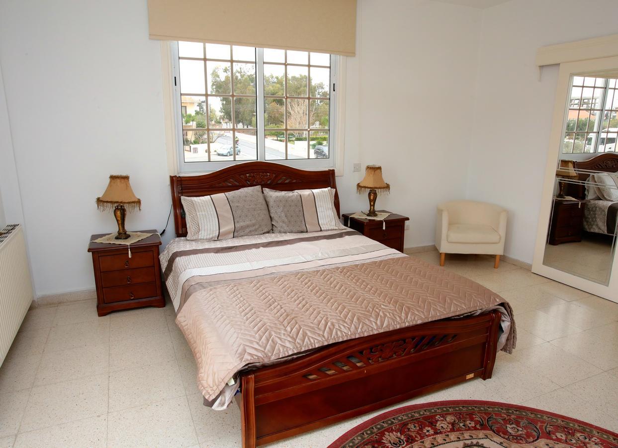 The White House Villa Larnaca Exterior foto