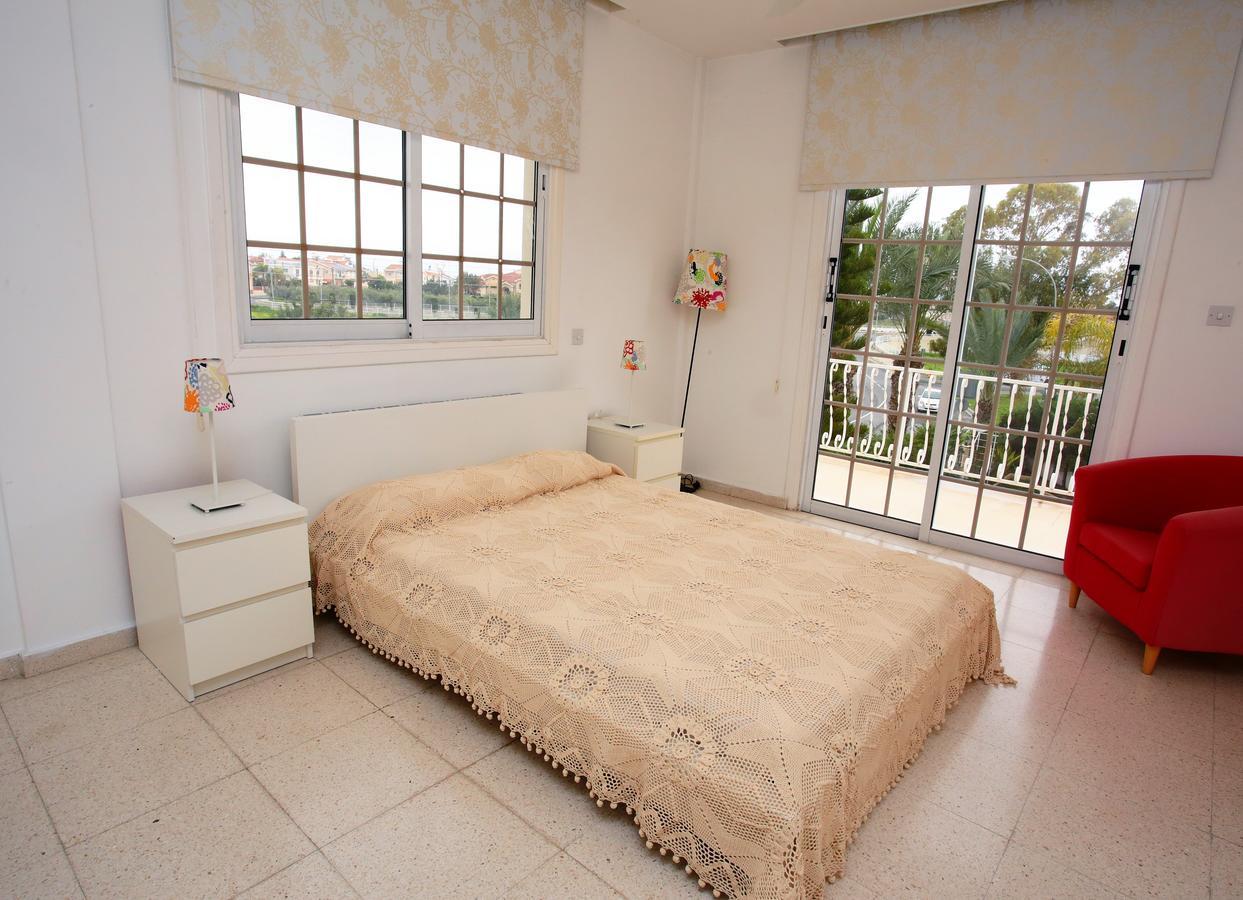 The White House Villa Larnaca Exterior foto