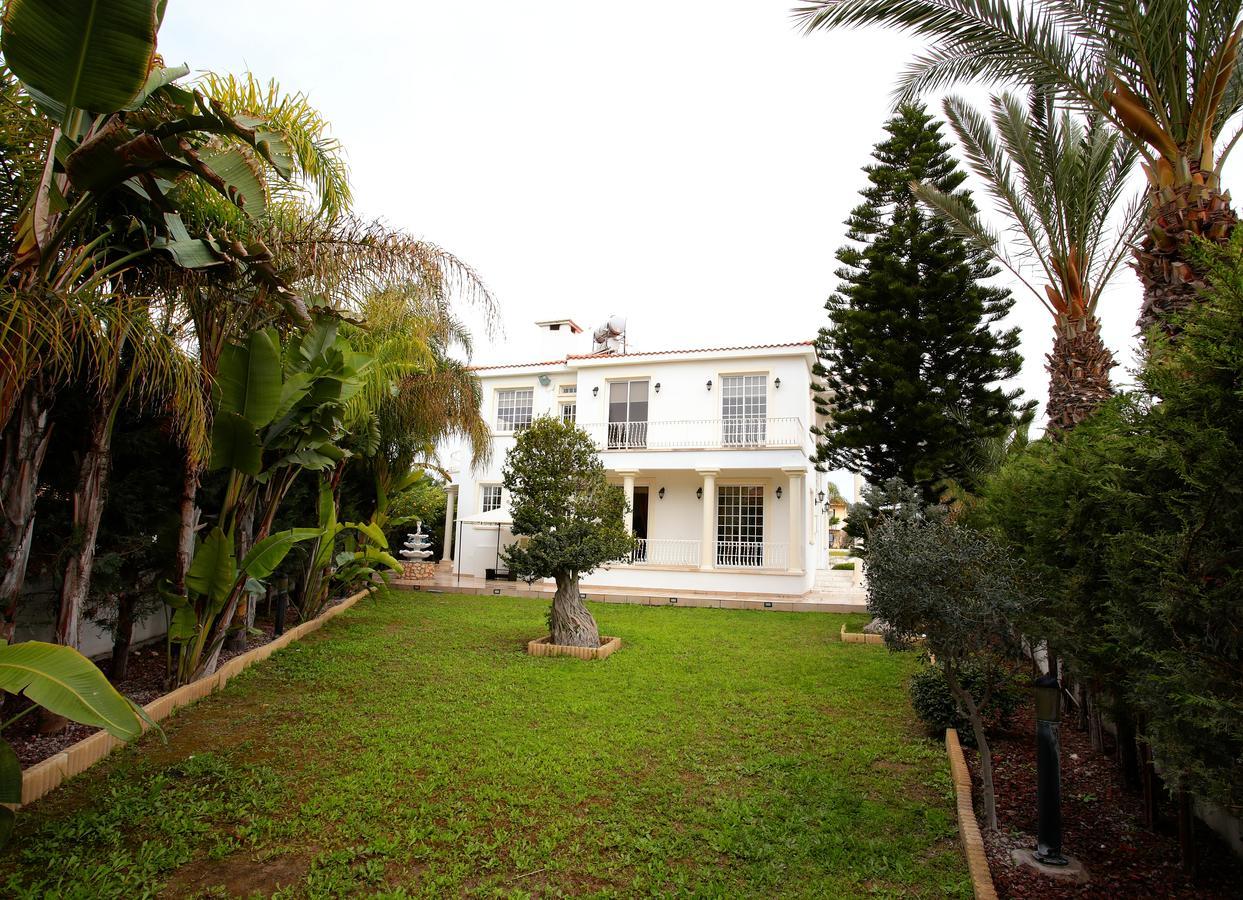 The White House Villa Larnaca Exterior foto